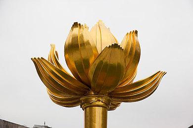 视觉解谜独游《笼中窥梦》销量突破百万，史低限时折扣活动现已开启